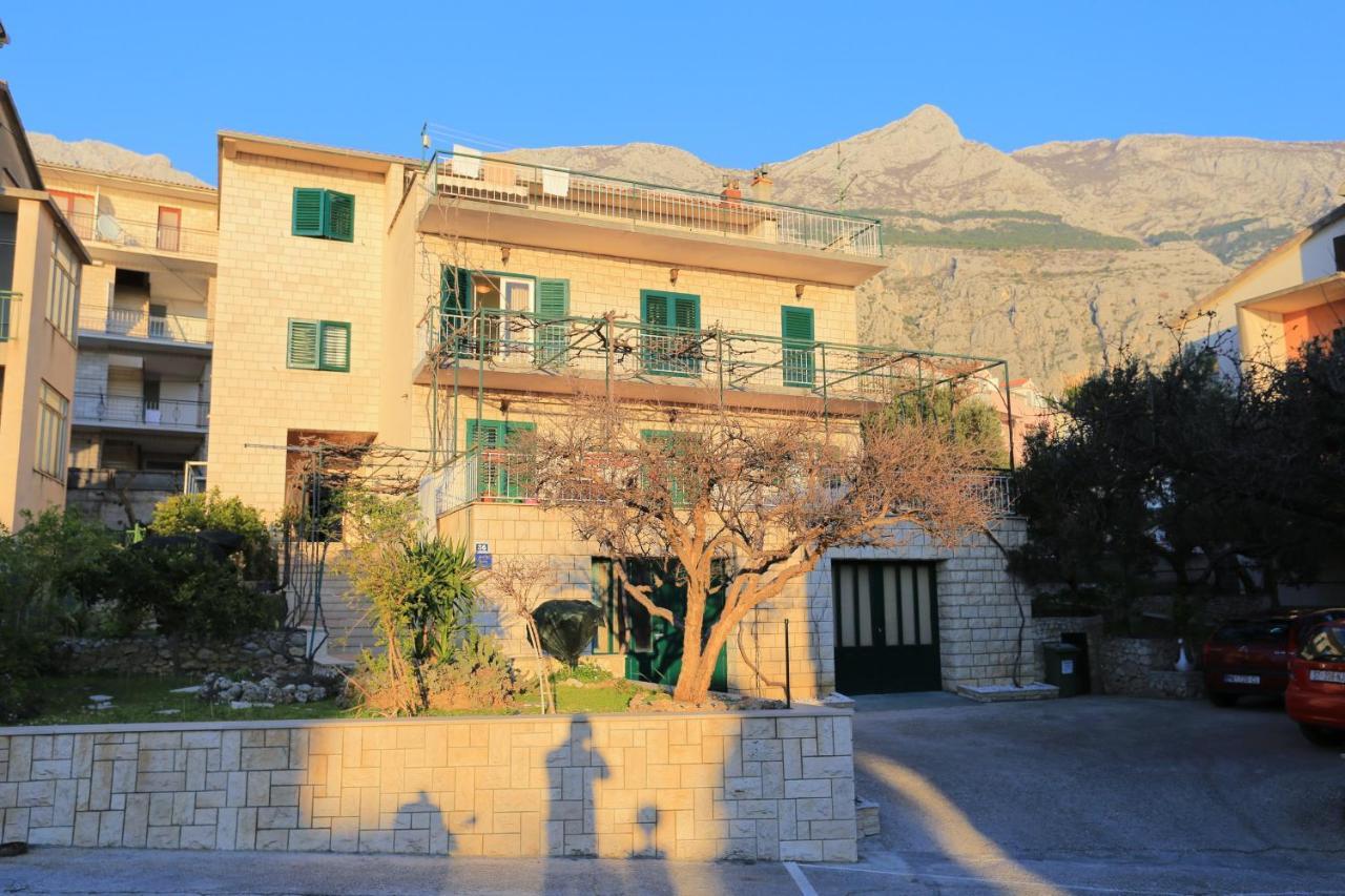 Apartments And Rooms With Parking Space Makarska - 18028 Exterior photo